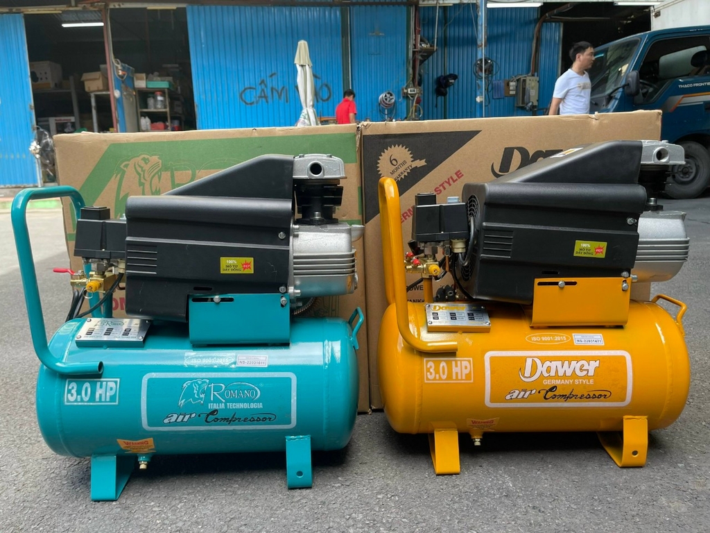 Máy Nén Khí Có Dầu Liền Trục Romano RM 2T30 3HP 30L