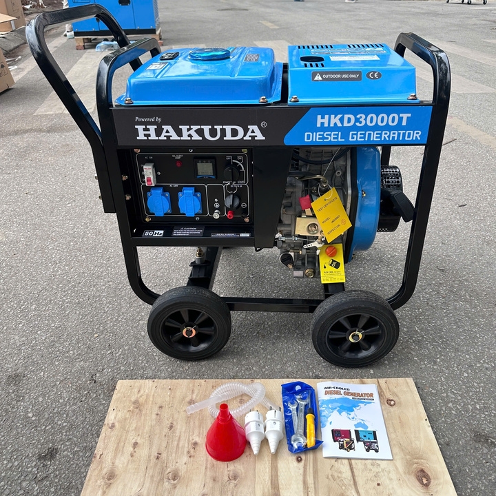 Máy Phát Điện 3KW Dầu Hakuda HKD3000T
