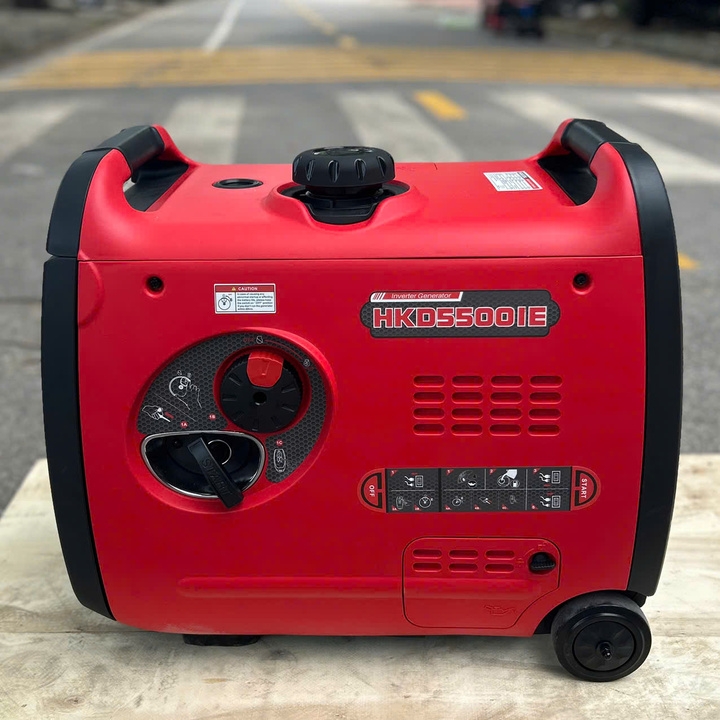 Máy Phát Điện 5KW Chạy Xăng Inverter Hakuda HKD5500IE Siêu Cách Âm