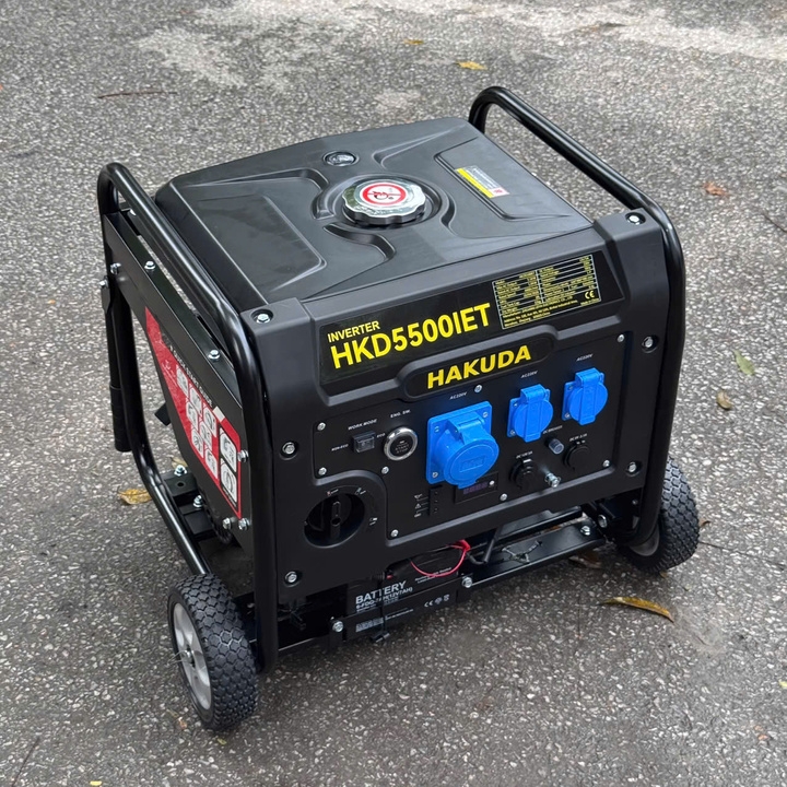 Máy Phát Điện Chạy Xăng 5KW Inverter Hakuda HKD5500IET