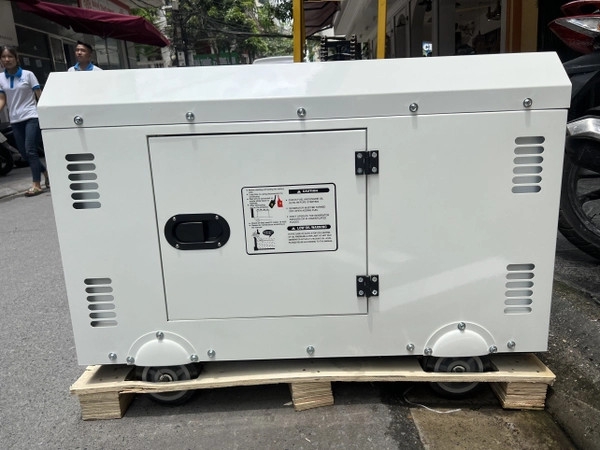 Máy Phát Điện Chạy Dầu 10Kw KDE-15000T Chống Ồn