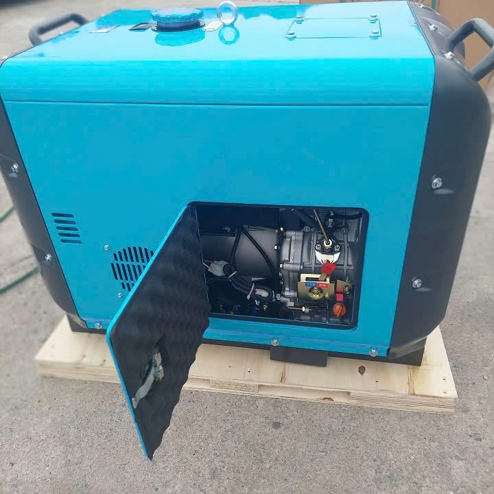 Máy Phát Điện Chạy Dầu 5KW Yarmax YW6500TH Siêu Cách Âm