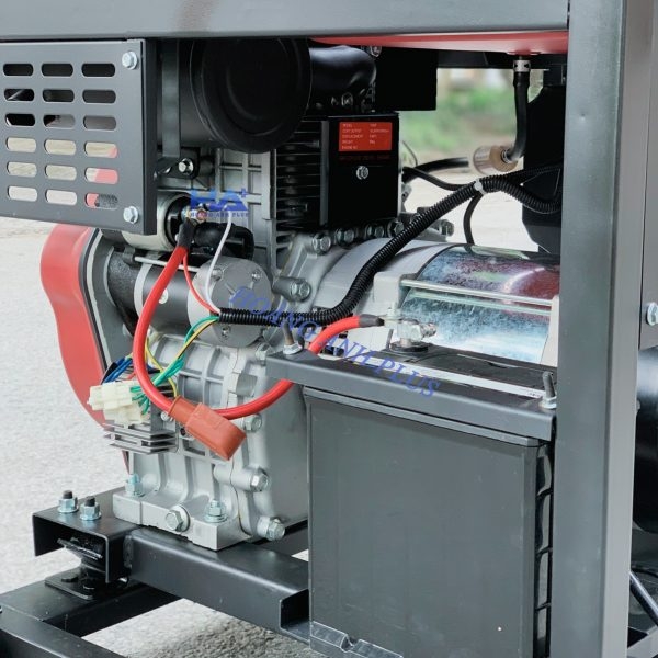 Máy Phát Điện Chạy Dầu Koop 8Kw(10kva) KDF11000XE