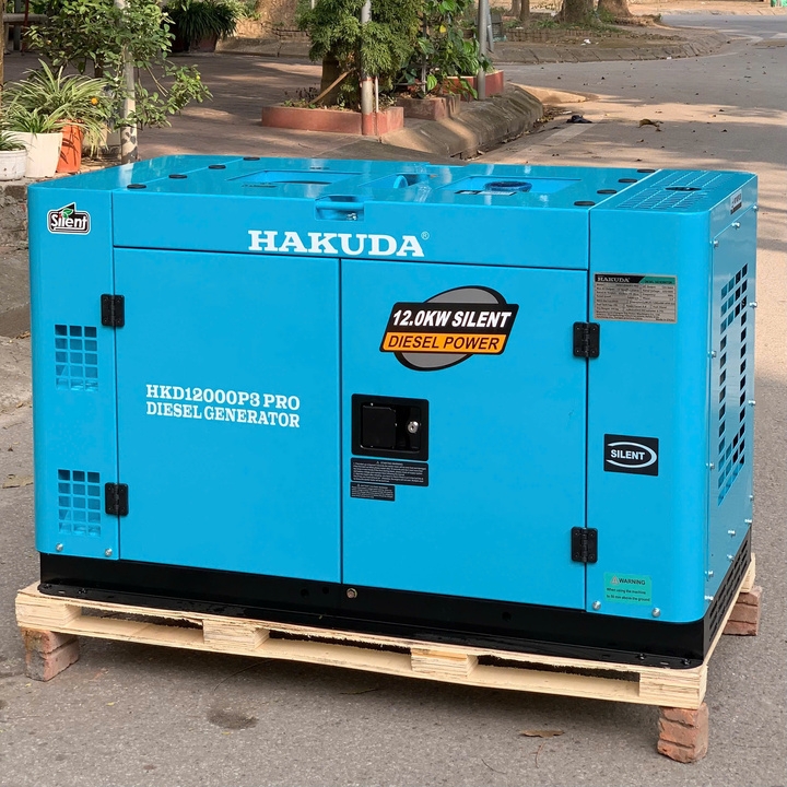 Máy Phát Điện 12Kw Chạy Dầu Hakuda HKD12000P3 PRO 3Pha Siêu Cách Âm