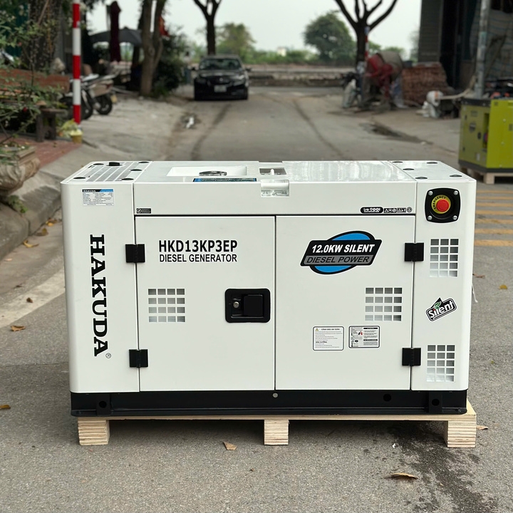 Máy Phát Điện Chạy Dầu 12Kw 3 Pha Hakuda HKD13KP3EP