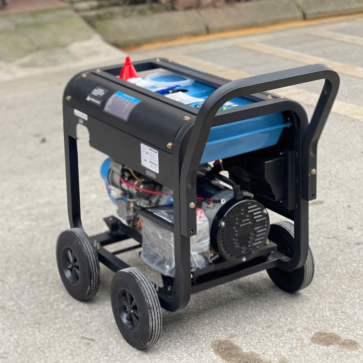 Máy Phát Điện Chạy Dầu Hakuda 7KW HKD7500P1T