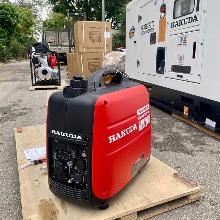 Máy Phát Điện Chạy Xăng Inverter HKD2000I Hakuda 2KW Cách Âm