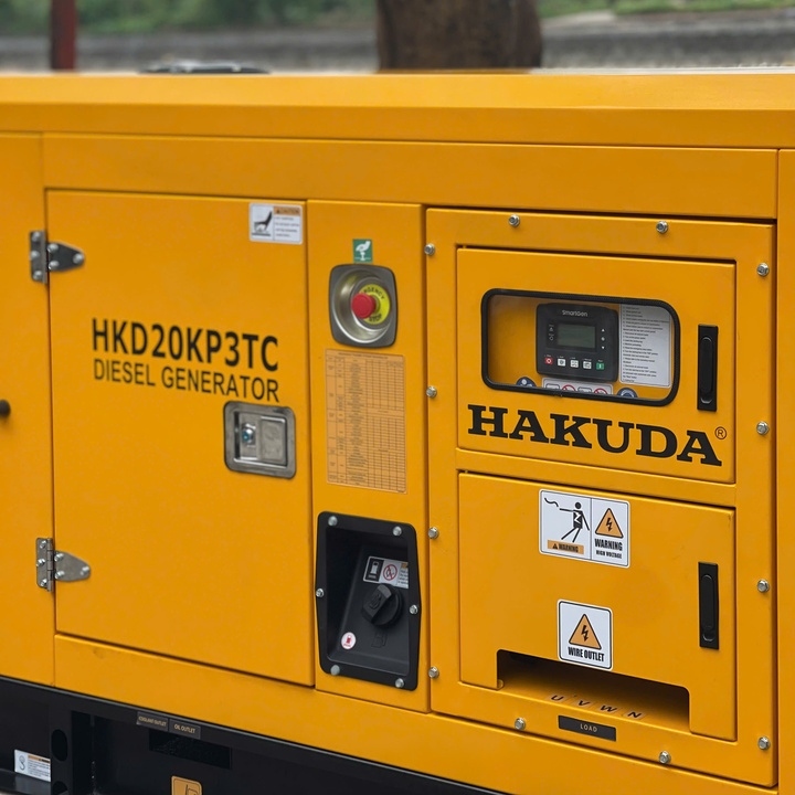 Máy Phát Điện Công Nghiệp Hakuda Chạy Dầu 25KVA HKD20KP3TC