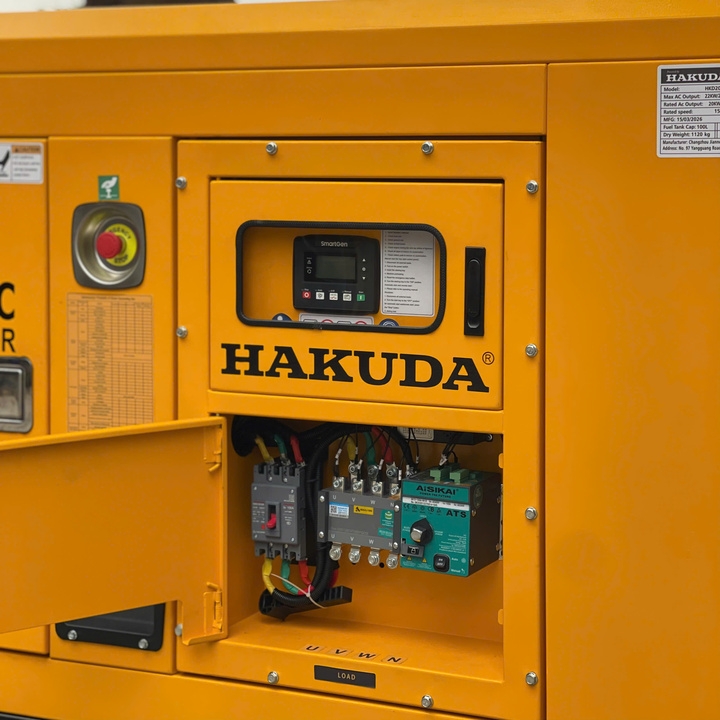 Máy Phát Điện Công Nghiệp Hakuda Chạy Dầu 25KVA HKD20KP3TC
