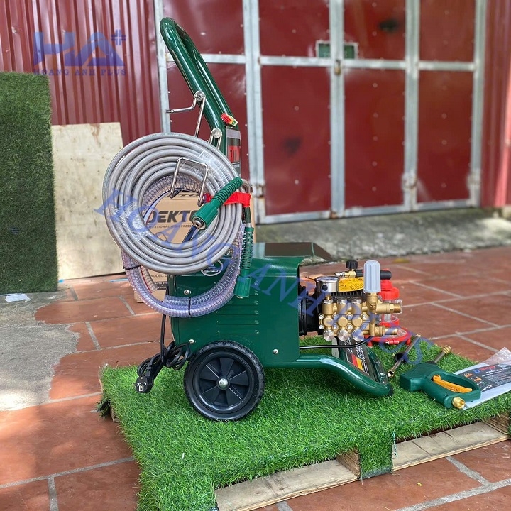 Máy Rửa Xe 2500W Dekton DK-HPW2500