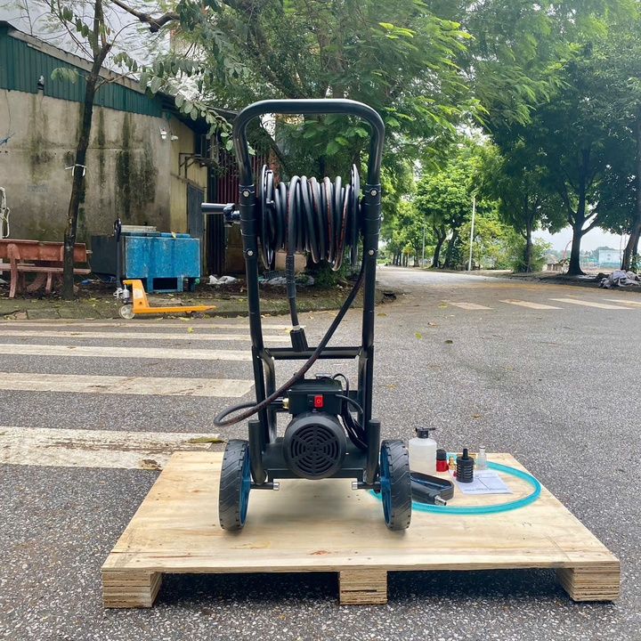 Máy Rửa Xe Áp Lực Cao Hakuda 3000W MRXHKD3000