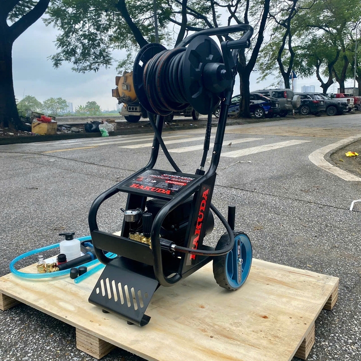 Máy Rửa Xe Áp Lực Cao Hakuda 3000W MRXHKD3000
