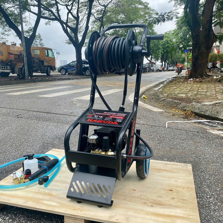 Máy Rửa Xe Áp Lực Cao Hakuda 3000W MRXHKD3000