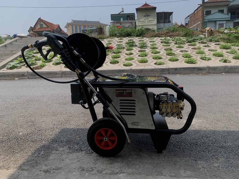 Máy Rửa Xe Cao Áp Toàn Phát 3Kw TP-LS3000 PRO 3 Pha