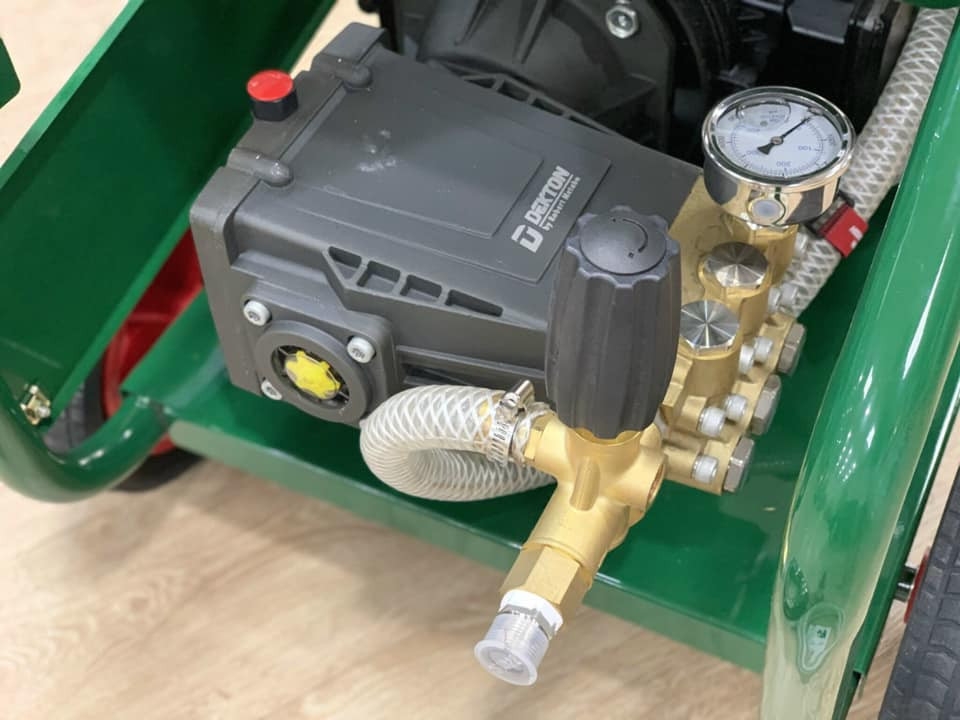 Máy Rửa Xe Cao Áp Dekton 7.5Kw DK-HPW7500