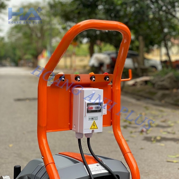 Máy Rửa Xe Cao Áp Jetta 2.2Kw JET2200P-100