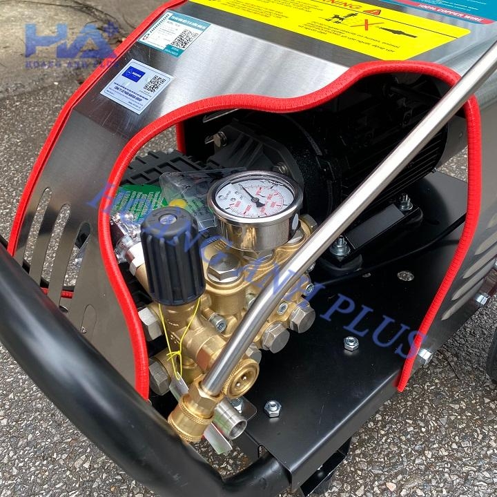 Máy Rửa Xe Cao Áp Nakawa 3Kw 2380PSI TX-30