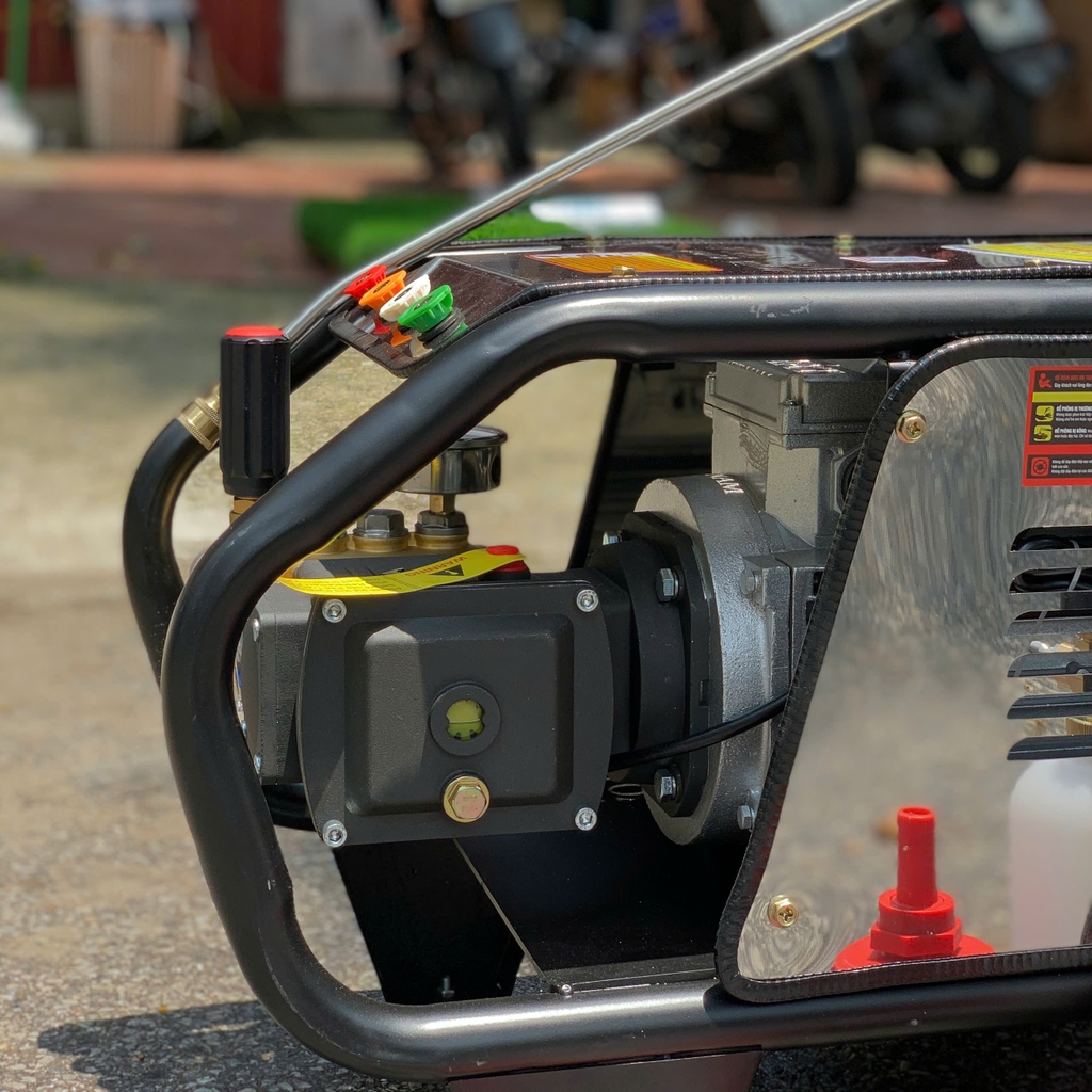 Máy Rửa Xe Cao Áp Toàn Phát 3.7Kw TP-LX3700 PRO