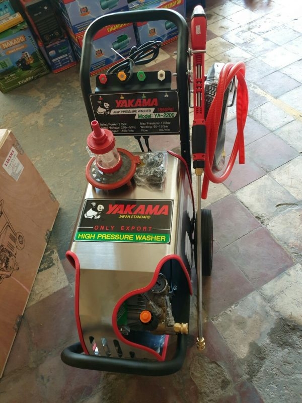 Máy Rửa Xe Cao Áp Yakama 2.2Kw YA-2200