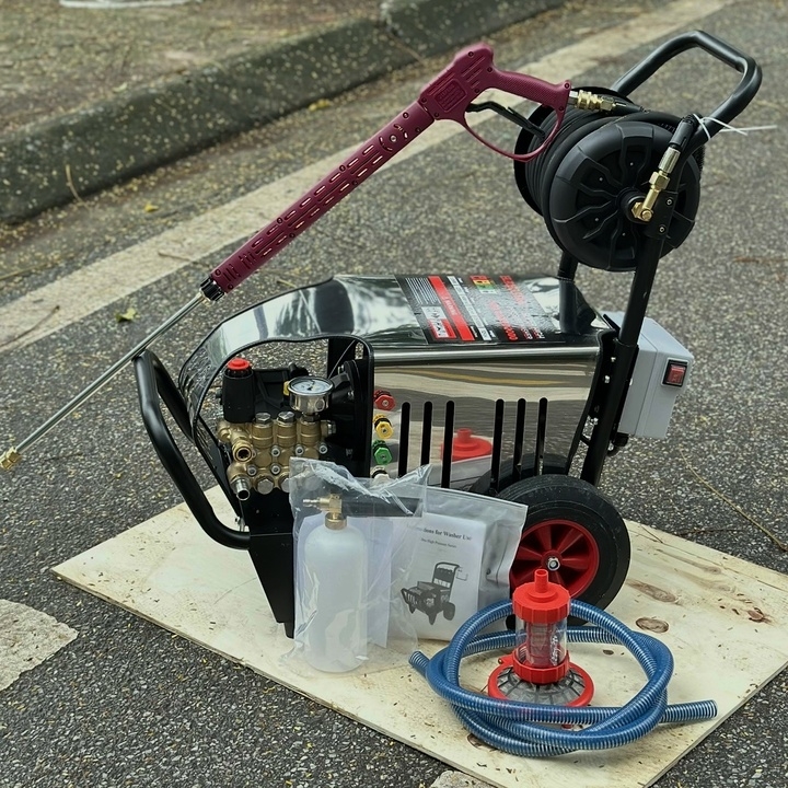 Máy Rửa Xe Công Nghiệp Hakuda 3KW MRXCAHKD3000 Piston Sứ