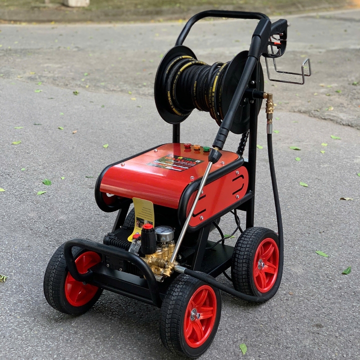 Máy Rửa Xe Công Nghiệp Hakuda MRXCAHKD3500 3.5KW