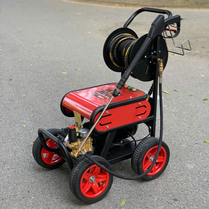 Máy Rửa Xe Công Nghiệp Hakuda MRXCAHKD3500 3.5KW