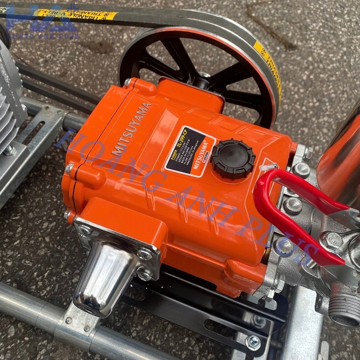 Máy Rửa Xe Dây Đai 1.5Kw Luxury Hoàng Anh