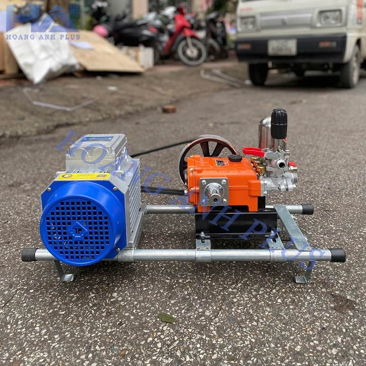 Máy Rửa Xe Dây Đai 2.2Kw Hoàng Anh