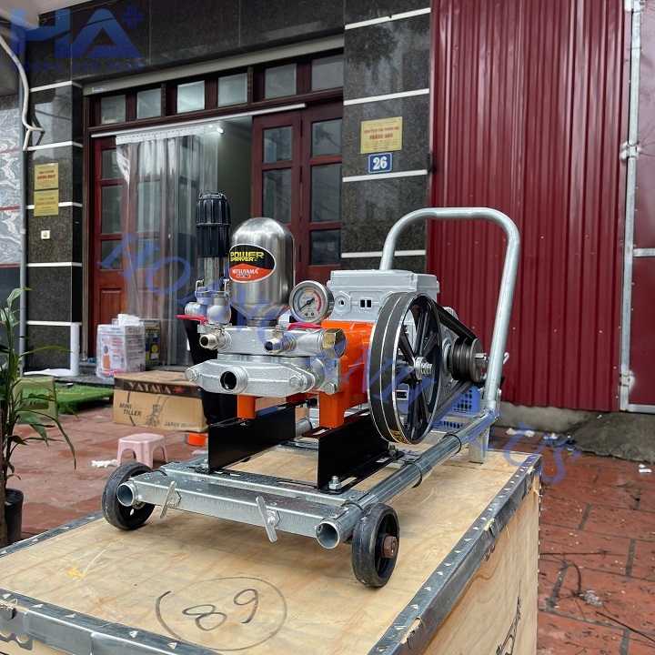 Máy Rửa Xe Dây Đai 2.2Kw Luxury Hoàng Anh