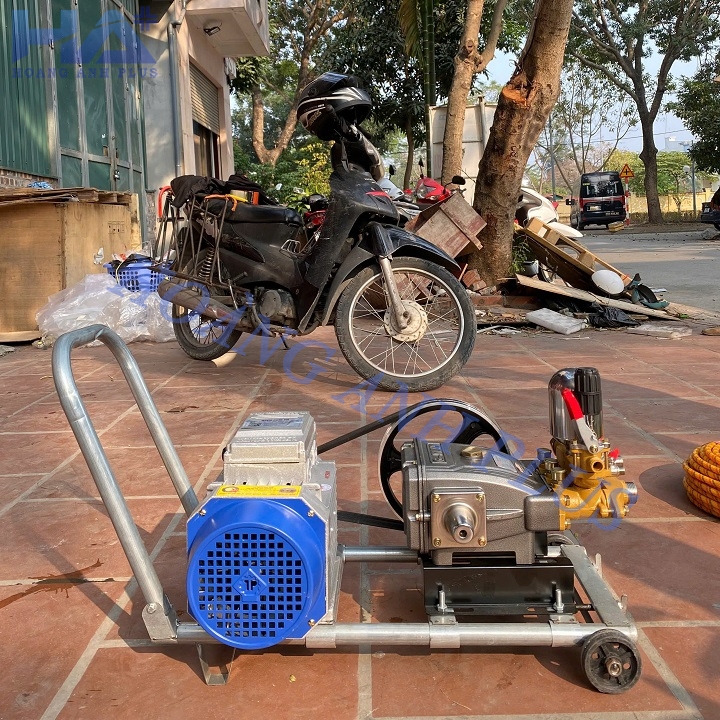 Máy Rửa Xe Dây Đai 4KW 3 Pha Hoàng Anh