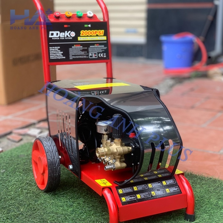Máy Rửa Xe Cao Áp Deko 2000W DK-X20