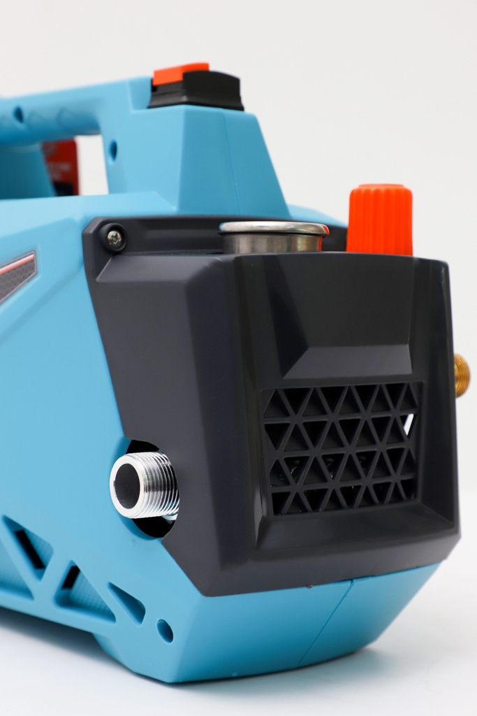 Máy Rửa Xe Oshima 2800W Chỉnh Áp MRX 1215-C4