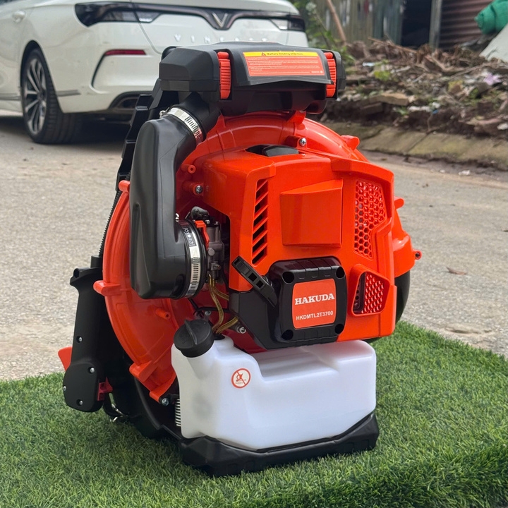 Máy Thổi Lá 2 Thì Hakuda 3.7KW HKDMTL2T3700