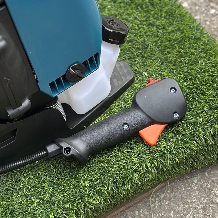 Máy Thổi Lá 4 Thì Chạy Xăng Hakuda 3.3KW HKD4T3300