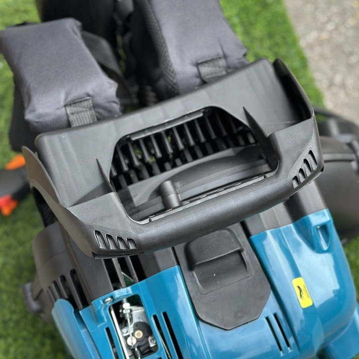 Máy Thổi Lá Chạy Xăng 4 Thì 3.3KW Hakuda HKD4T3300