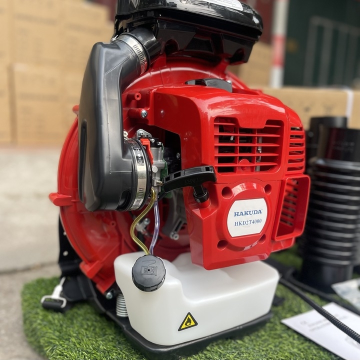Máy Thổi Lá Chạy Xăng 2 Thì 4KW Hakuda  HKD2T4000
