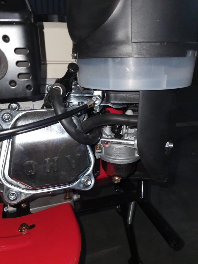 Máy Xới Đất Chạy Xăng Oshima XDX-C 7.0HP Đỏ Curoa