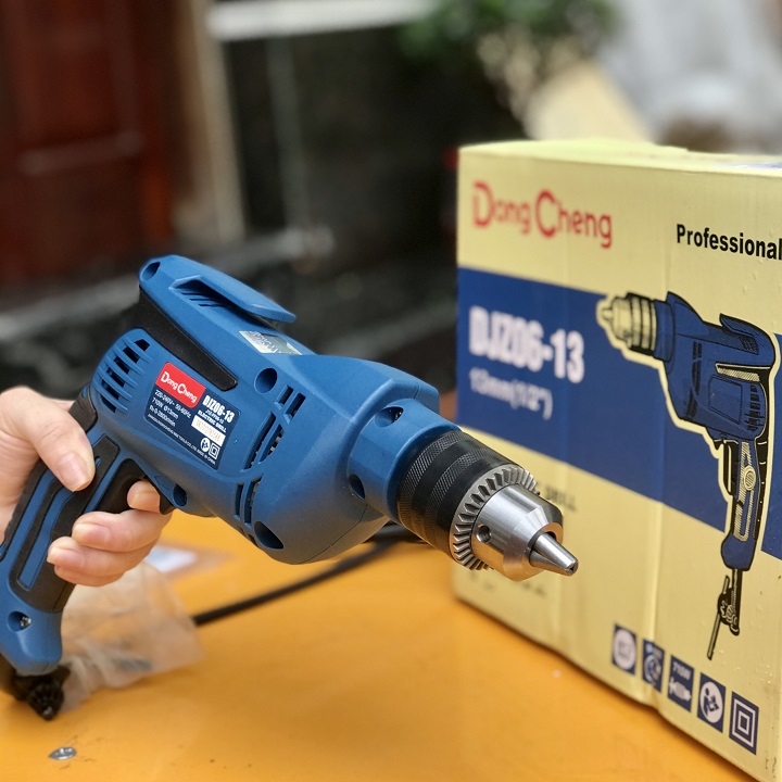 Máy Khoan Dongcheng DJZ06-13 710W