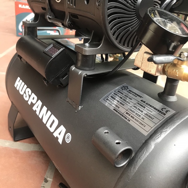 Máy Nén Khí Không Dầu Huspanda 1450W 30L HKN 1450