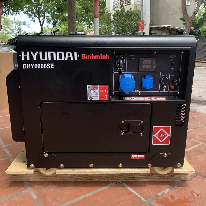 Máy Phát Điện Chạy Dầu Hyundai 5.0Kw-5.5Kw DHY6000SE