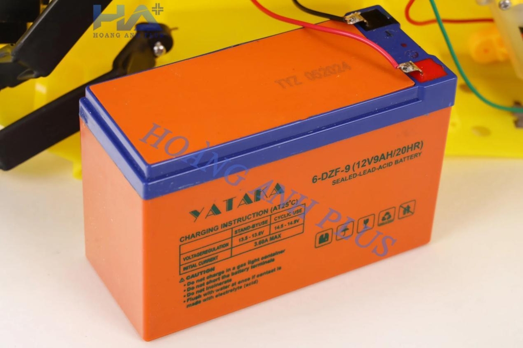 Bình Xịt Điện Maxcare Pro MC 20E