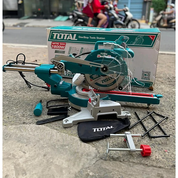 Máy Cắt Nhôm 1800W Total TS421825517