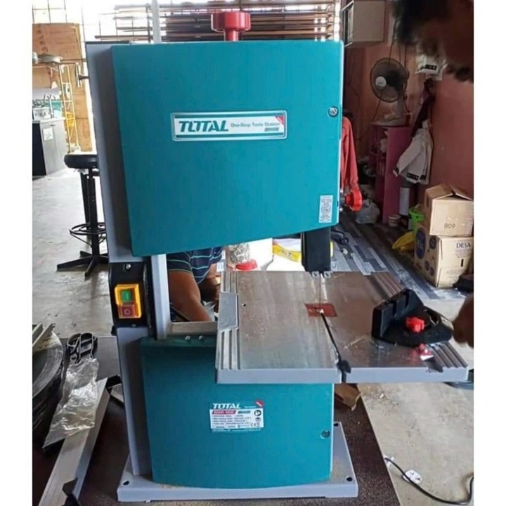 Máy Cưa Bàn Total 350W TS730301