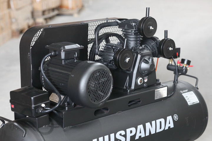 Máy Nén Khí Dây Đai Huspanda 7.5HP 275L HCD