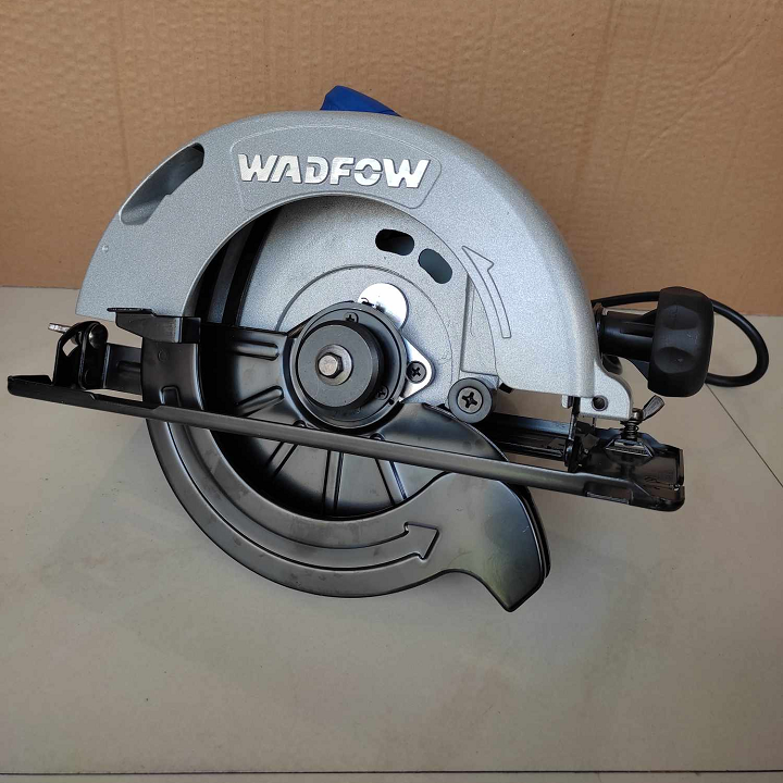 Máy Cưa Đĩa 1200W Wadfow WCW1512001