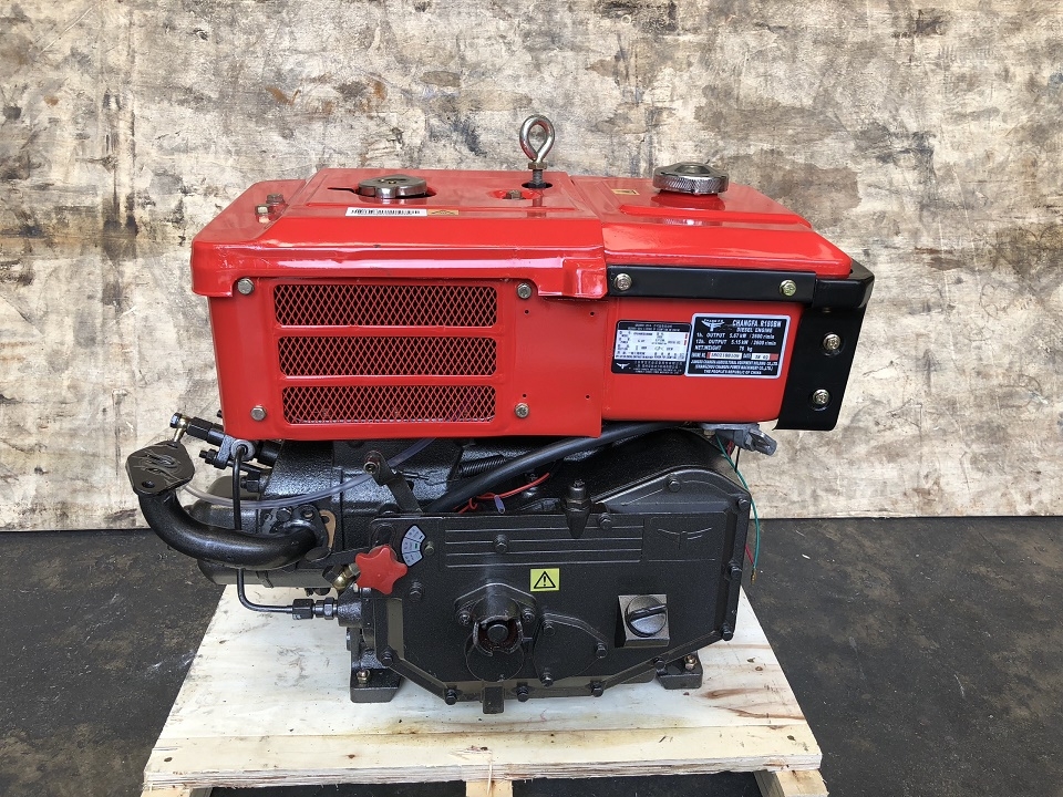 Máy Nổ Động Cơ Dầu Changfa 8HP CF R180BN (D8 Gió Đèn)