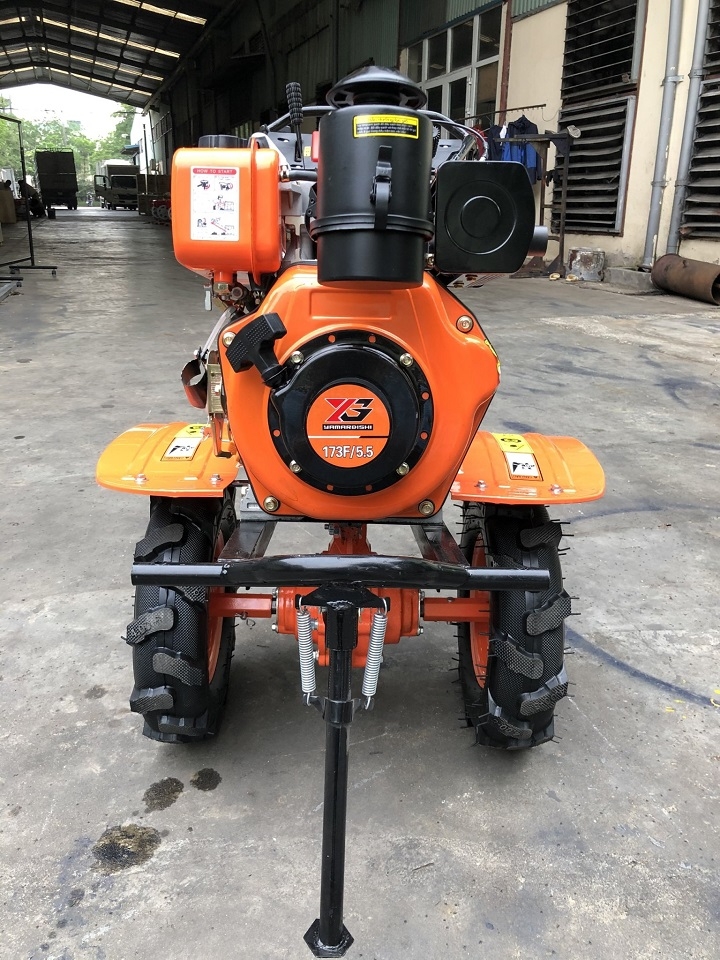 Máy Xới Đất Chạy Dầu 173F Yamarbishi BS100FC-CH Có Chuyển Hướng