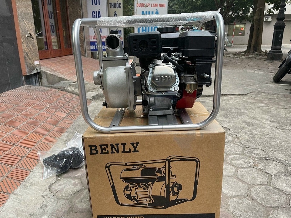 Máy Bơm Nước Chạy Xăng Benly 5.5HP WP20