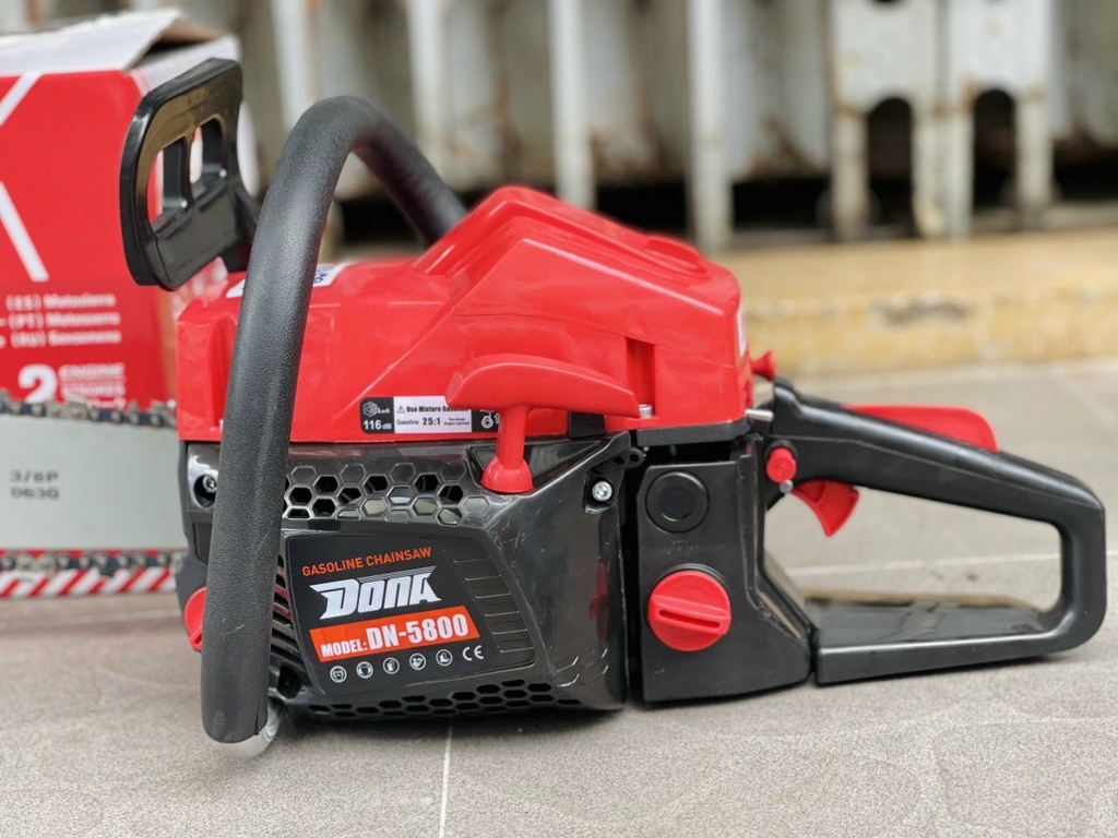 Máy Cưa Xích 2 Thì Dona DN-5800