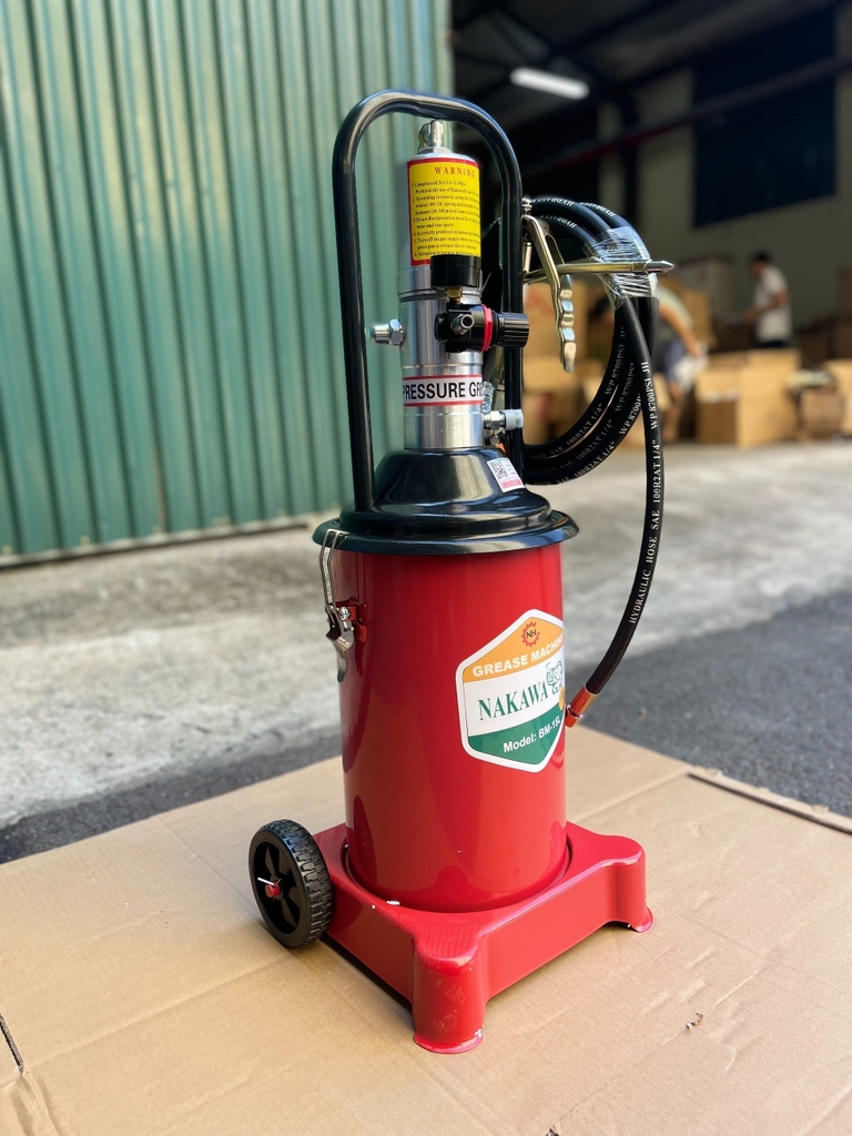 Máy Bơm Mỡ Nakawa 15L BM-15L